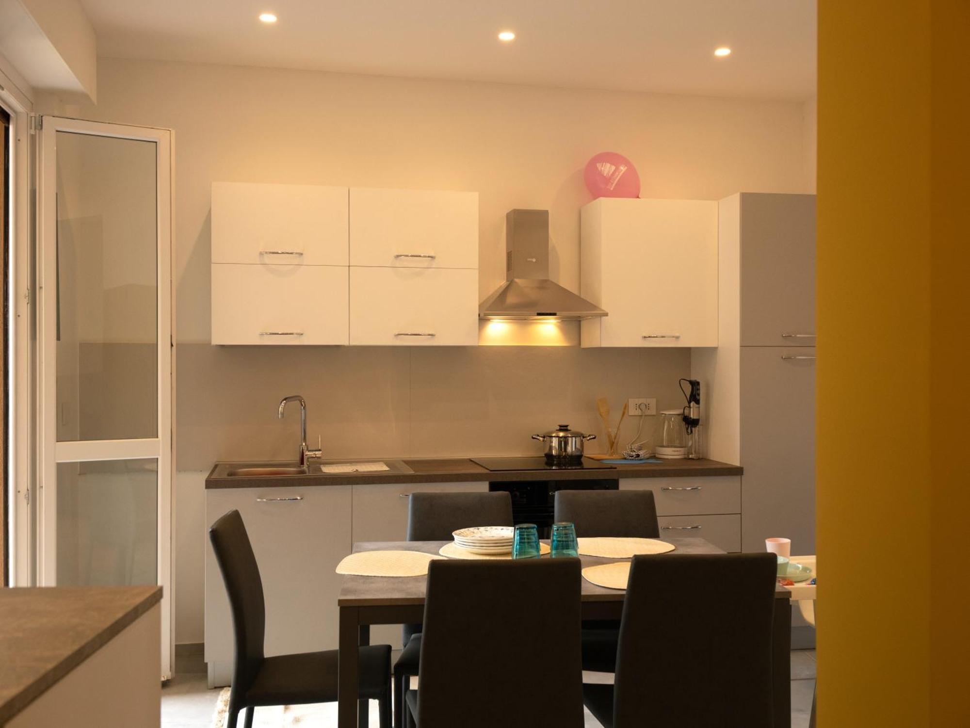 Babyaccomodation Family Bright 피에트라리구레 외부 사진